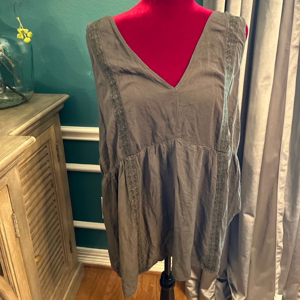 Torrid khaki tank